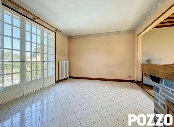 A VENDRE. CENTRE BOURG TESSY-BOCAGE. MAISON AVEC VIE DE PLAIN-PIED. TESSY BOCAGE