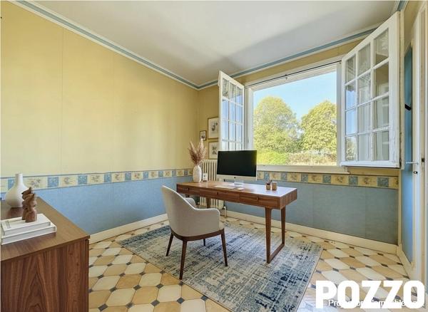 A VENDRE. CENTRE BOURG TESSY-BOCAGE. MAISON AVEC VIE DE PLAIN-PIED. TESSY BOCAGE