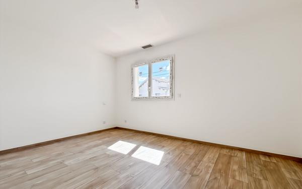 Maison à vendre    4 pièces • 121 m2 Montauban