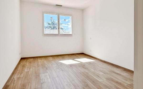 Maison à vendre    4 pièces • 121 m2 Montauban