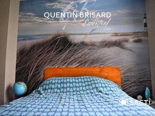 Maison spacieuse sans vis à vis proche du bourg.