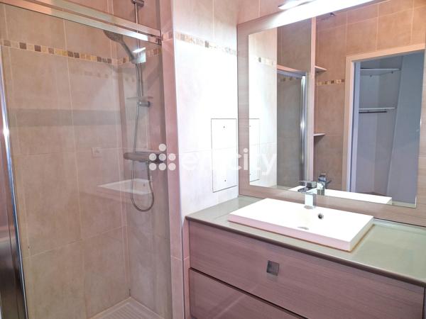 Appartement 1 pièce - 38 m² Exclusivité efficity