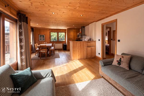 APPARTEMENT D’EXCEPTION – 83.10 m² – GRAND BALCON – JAILLET – MEGÈVE