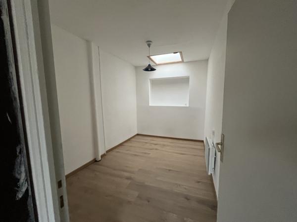 Appartement à vendre |  Marines |  3 pièces | 58 m²