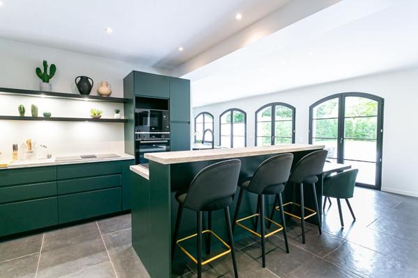 A LOUER : Maison à VILLENEUVE-D'ASCQ • Brigode • 3 550 € CC • Réf. 5975