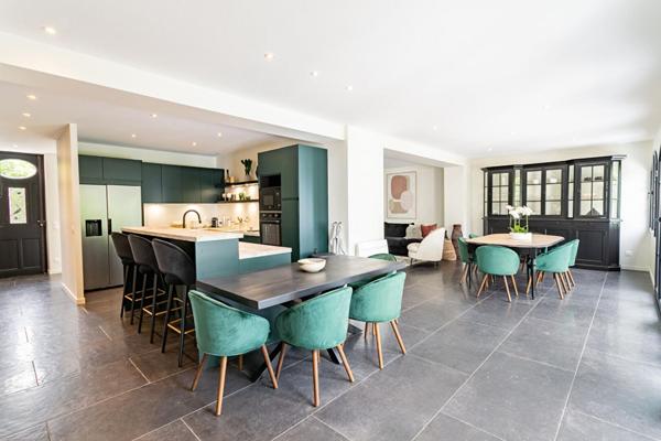A LOUER : Maison à VILLENEUVE-D'ASCQ • Brigode • 3 550 € CC • Réf. 5975
