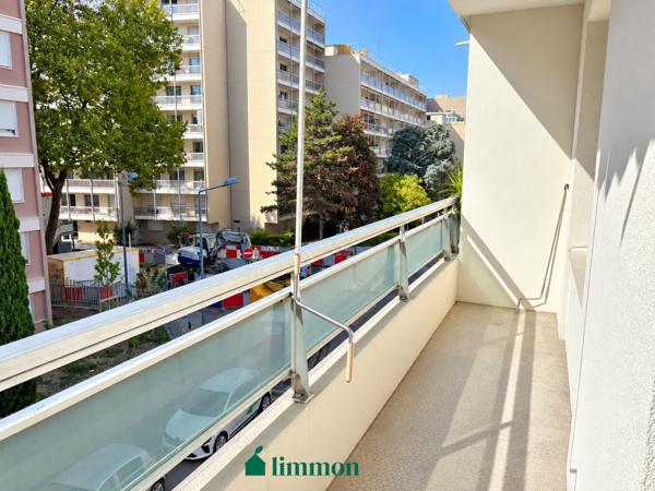 Appartement 6 pièce(s) 5 chambre(s) 96 m²