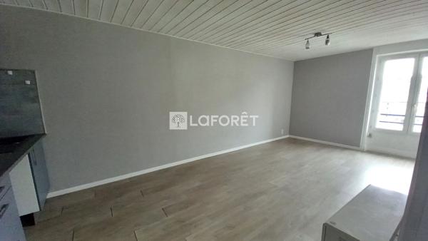 Location appartement Saint-Flour - 3 pièce(s) - 54 m² - 490 €/mois