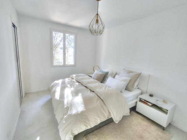 Maison à GAREOULT (83136)