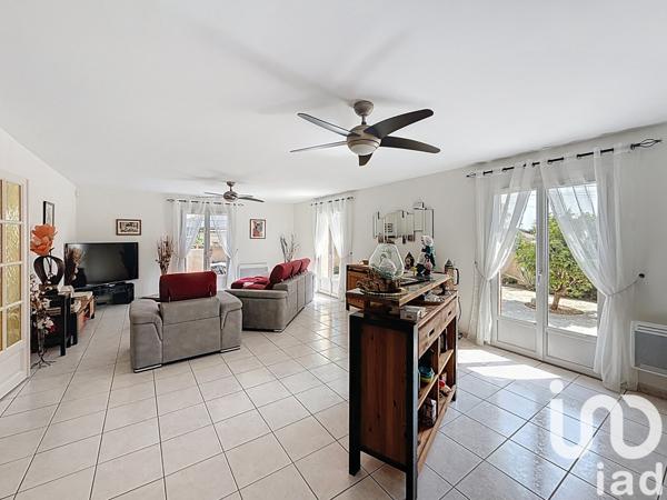 Maison à vendre 4 pièces 145 m² Baixas