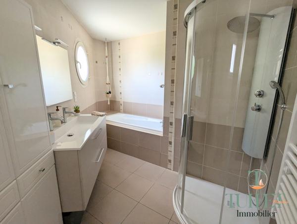 Maison de plain-pied avec 2 studios indépendants – Revenus locatifs, calme et sans vis-à-vis !