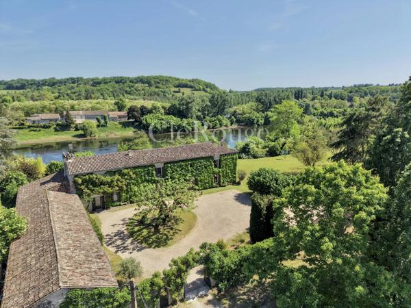Proche de St Foy la Grande - Magnifique propriété au bord de la Dordogne