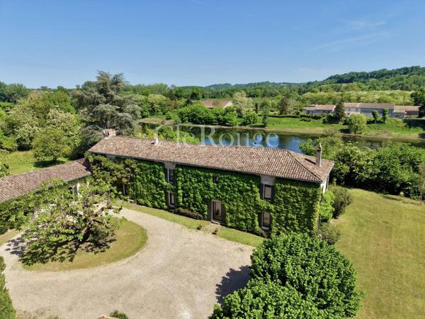 Proche de St Foy la Grande - Magnifique propriété au bord de la Dordogne