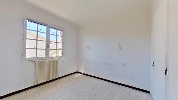 Appartement
         4 pièces
        - 97 m² Exclusivité 170 000 € *