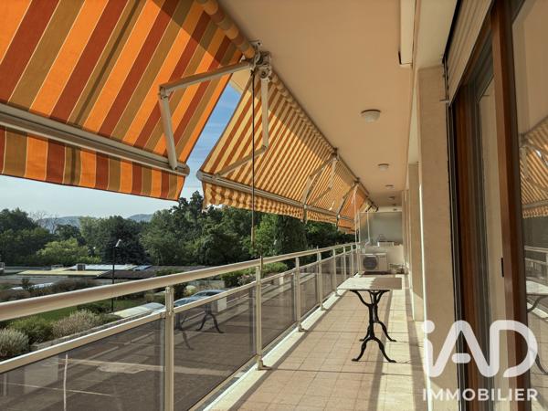 Appartement à vendre 4 pièces 92,72 m² Aix-en-Provence