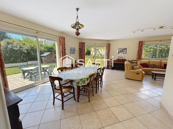 SUPERBE VILLA DE 177 M2 SUR UN TERRAIN DE 851 M2