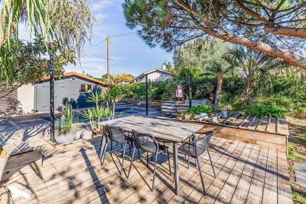 Maison à vendre |  Villenave-d'Ornon |  8 pièces | 168 m²