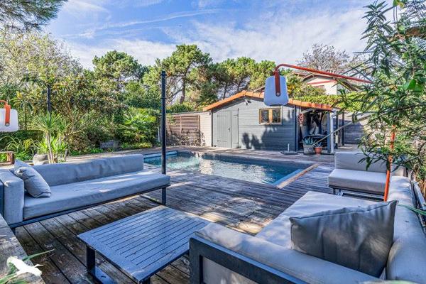 Maison à vendre |  Villenave-d'Ornon |  8 pièces | 168 m²