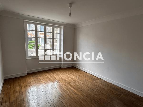 Location Appartement 2 pièces 49.93 m² - 82 RUE ARMAND BARBES Limoges 87000