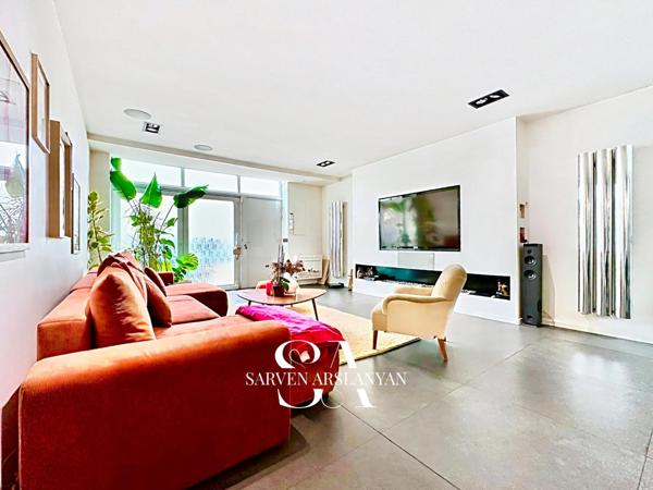 Duplex 123 m² esprit loft, lumineux et terrasse