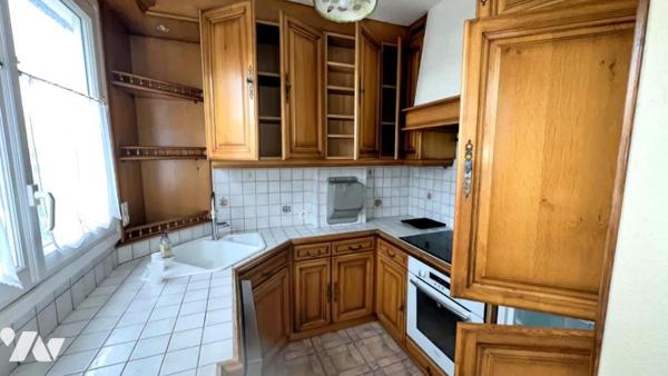 A VENDRE 56 VANNES La Garenne, à 2 pas du centre historique, appartement 94 m², 4 chambres, parking 