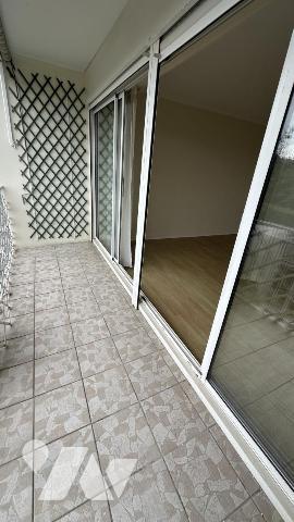 A VENDRE 56 VANNES La Garenne, à 2 pas du centre historique, appartement 94 m², 4 chambres, parking 