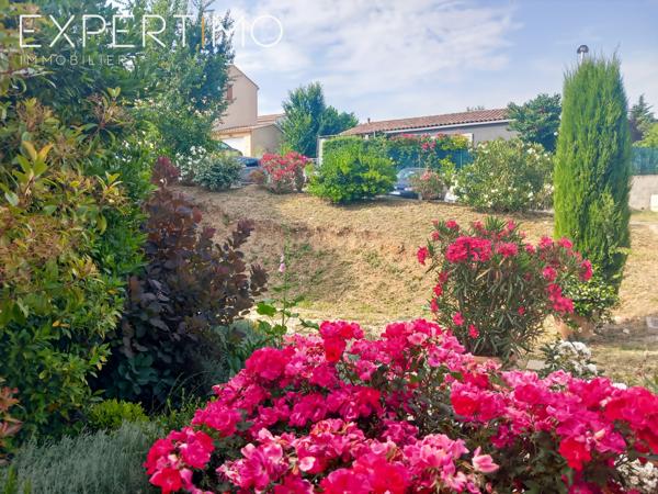 Apt (84400) MAISON AVEC JARDIN ET GARAGE