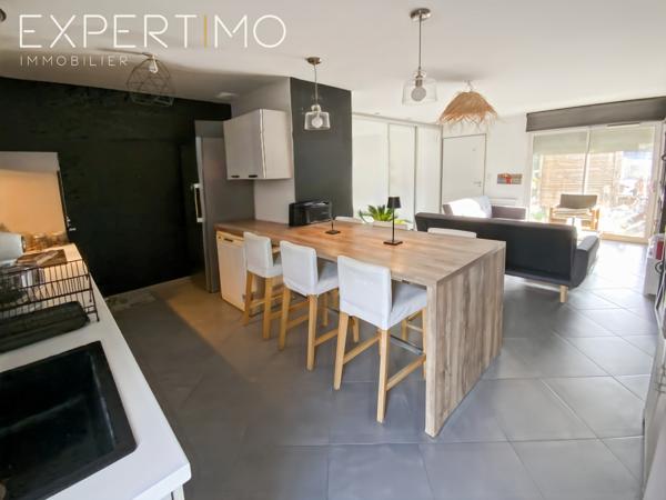 Apt (84400) MAISON AVEC JARDIN ET GARAGE