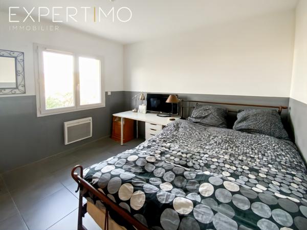 Apt (84400) MAISON AVEC JARDIN ET GARAGE