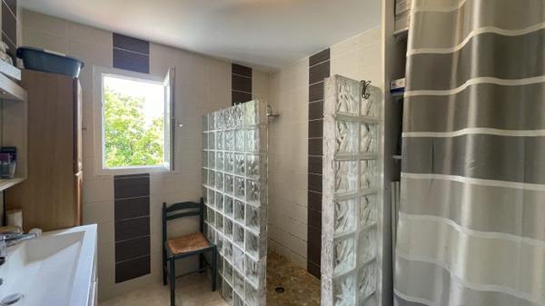 Maison T5 - 127 M² - Hautefage La Tour