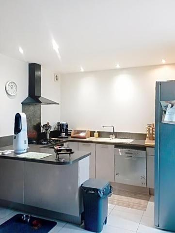 Exclusivité - Bel Appartement 90 m2 avec Terrasse