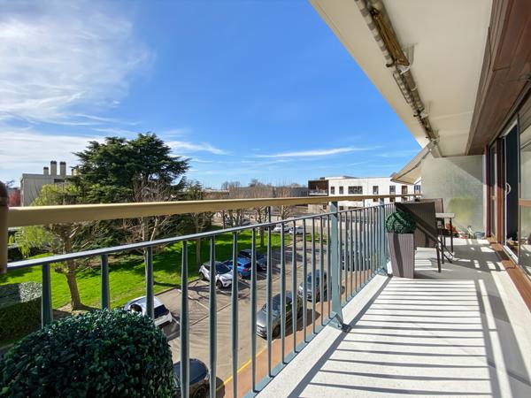 Appartement 5 pièces - 99 m² Exclusivité efficity