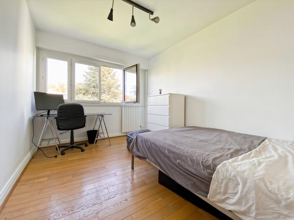 Appartement 5 pièces - 99 m² Exclusivité efficity