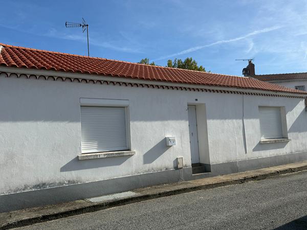 BEAUVOIR SUR MER