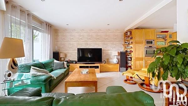 Maison à vendre 7 pièces 172 m² Boussy-Saint-Antoine