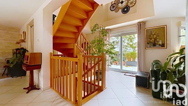 Maison à vendre 7 pièces 172 m² Boussy-Saint-Antoine