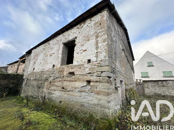 Maison à vendre 10 pièces 280 m² Darney