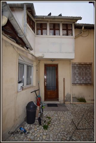 Dpt Seine Saint Denis (93), à vendre AUBERVILLIERS immeuble