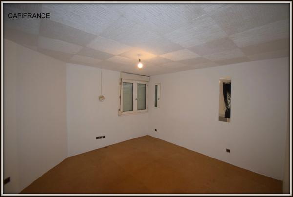 Dpt Seine Saint Denis (93), à vendre AUBERVILLIERS immeuble