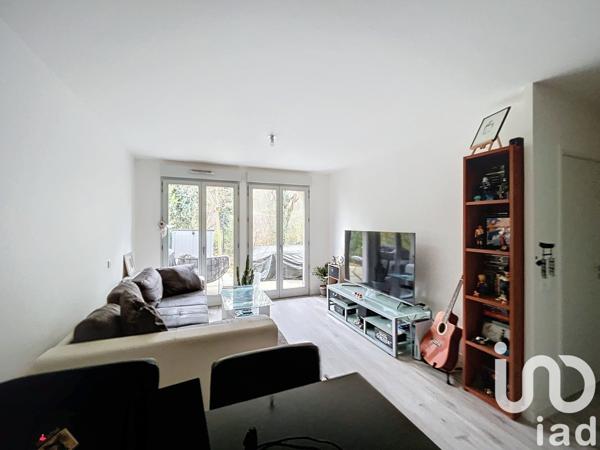 Appartement 2 pièces de 45 m² à Saint-Prix (95390)