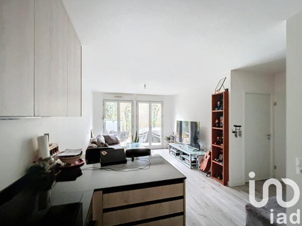 Appartement 2 pièces de 45 m² à Saint-Prix (95390)