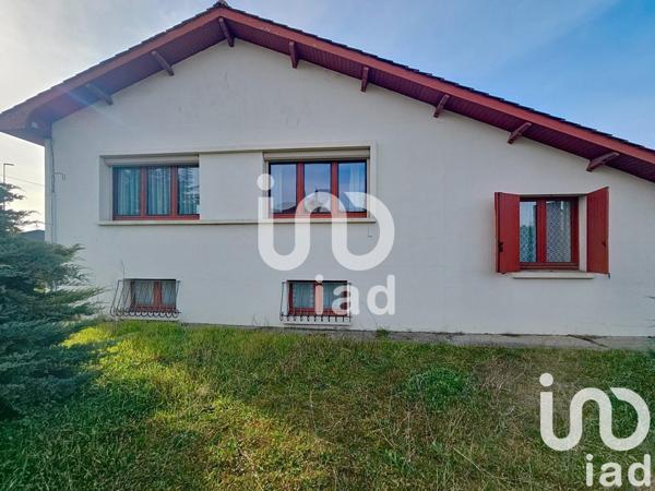 Maison traditionnelle 5 pièces de 111 m² à Eysines (33320)