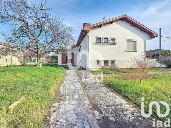 Maison traditionnelle 5 pièces de 111 m² à Eysines (33320)