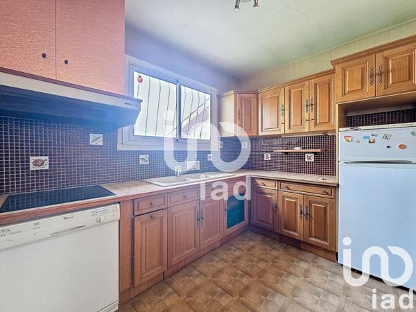 Maison traditionnelle 5 pièces de 111 m² à Eysines (33320)