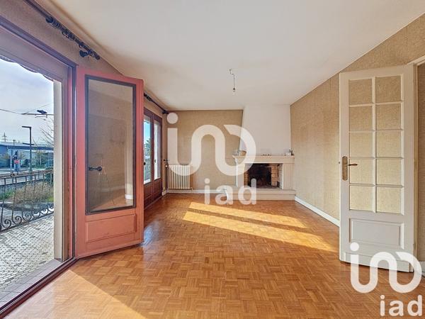 Maison traditionnelle 5 pièces de 111 m² à Eysines (33320)