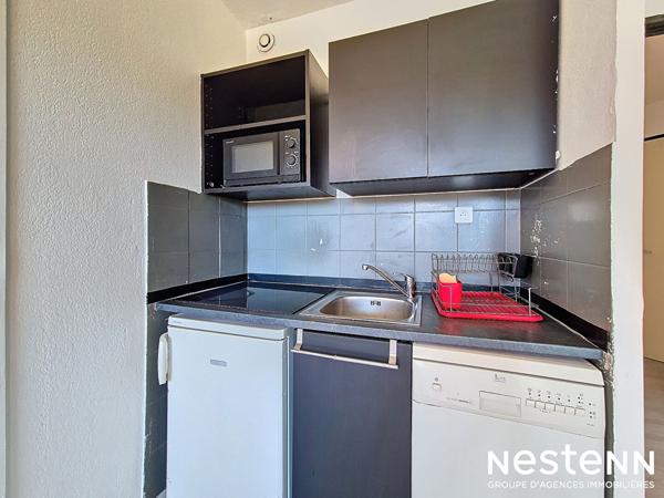 2 pieces aux Marines de Cogolin