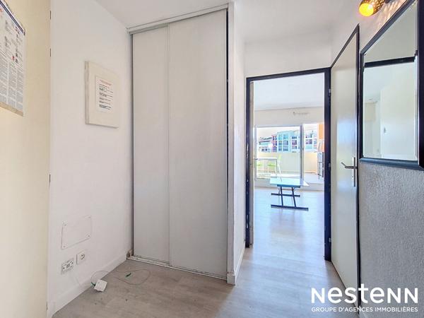 2 pieces aux Marines de Cogolin