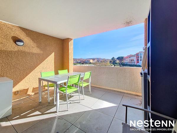 2 pieces aux Marines de Cogolin