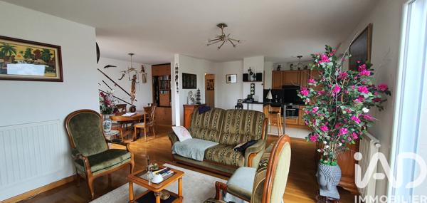 Appartement à vendre 3 pièces 63 m² Élancourt