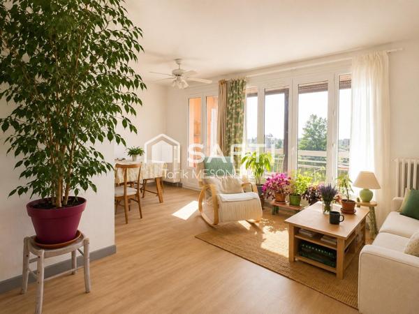 Un appartement baigné de lumière à Montauban